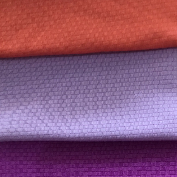 2. Chất liệu vải kim cương là gì?