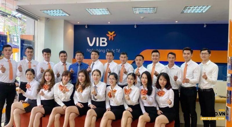15. Đồng phục ngân hàng VIB